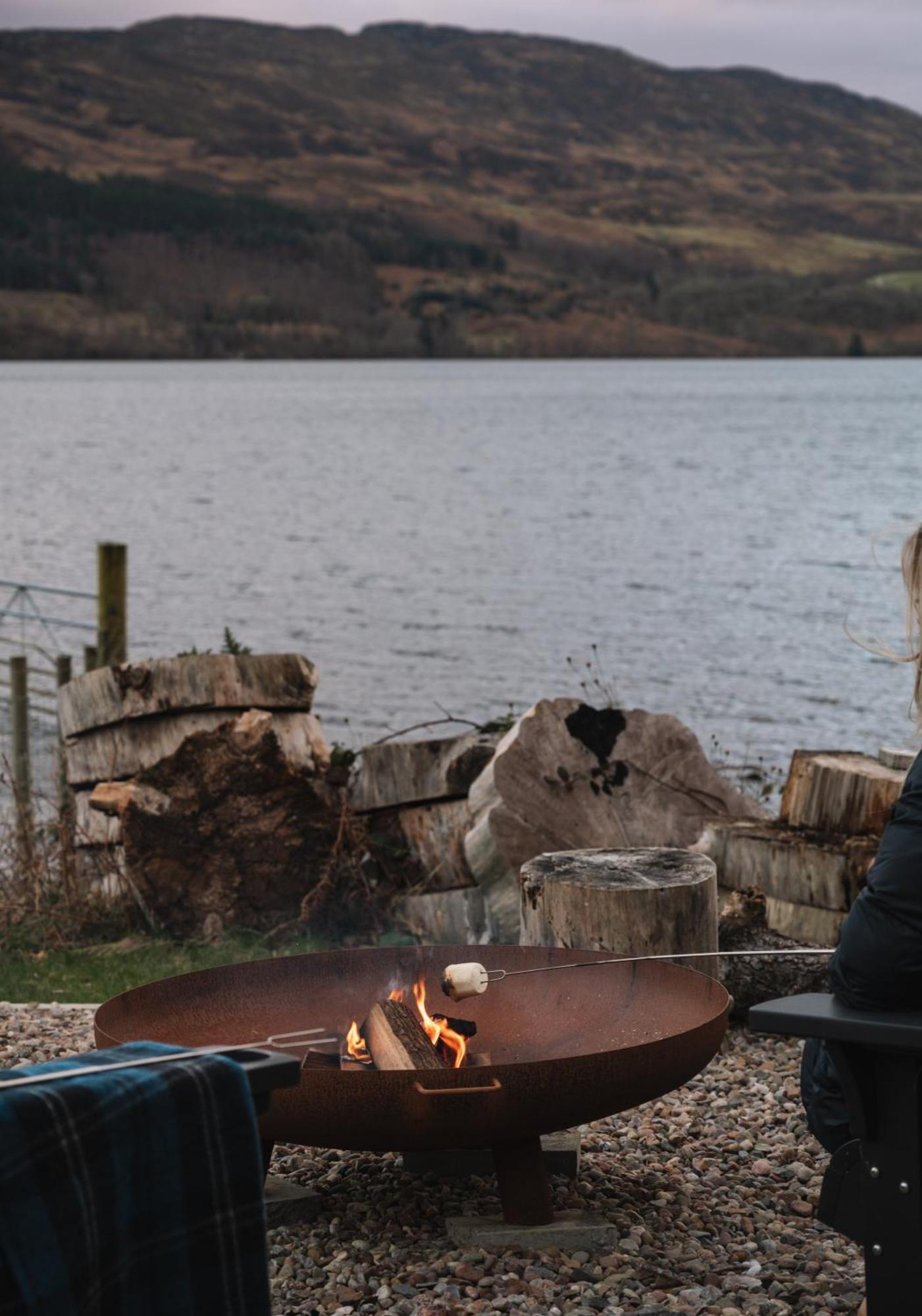 Shoreland Lodges - Holly Lodge Fort Augustus Dış mekan fotoğraf