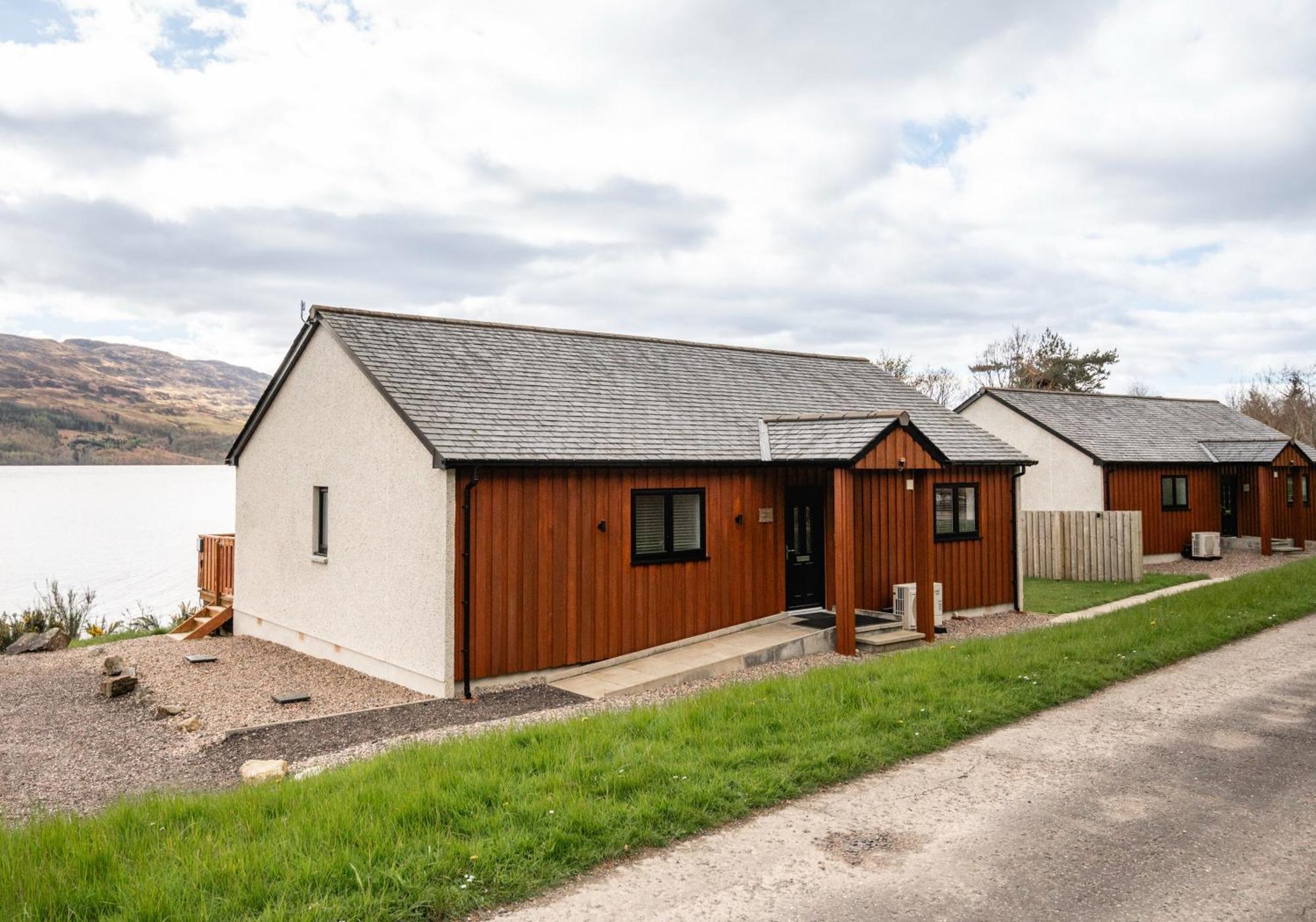 Shoreland Lodges - Holly Lodge Fort Augustus Dış mekan fotoğraf